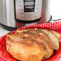 4 Ingredient No Knead Instant Pot Bread Recipe