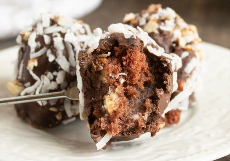 Keto Chocolate Cake Balls Recipe (Gluten & Sugar Free - YUM!)