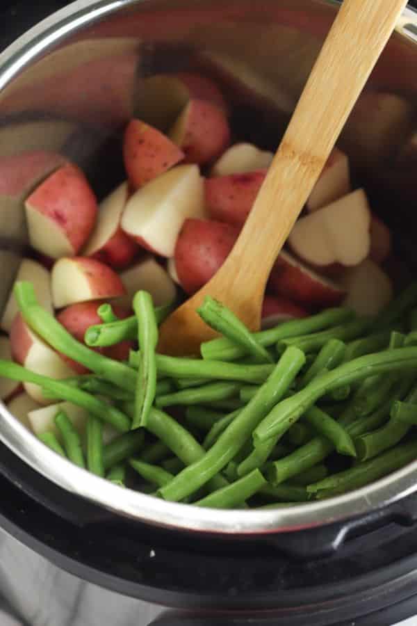cooking green beans and potatoes in instant pot 