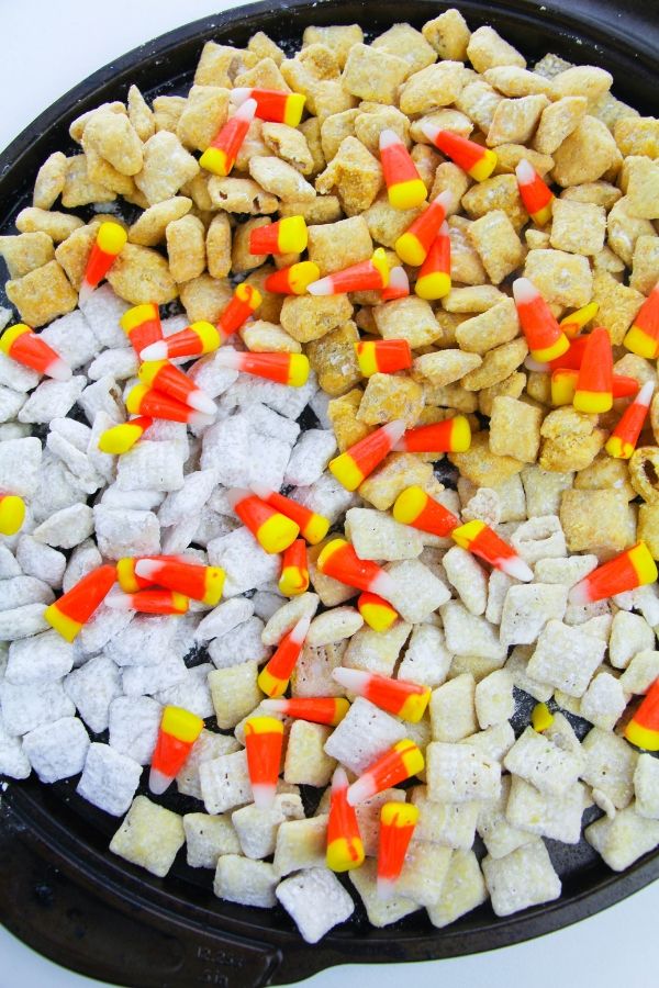 halloween chex mix