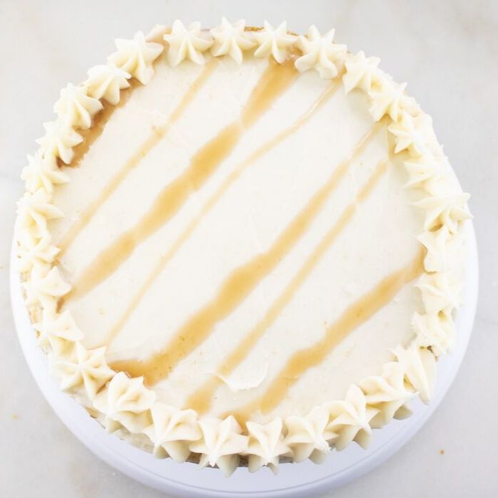 Pumpkin cheesecake cake, is a cheesecake cake that will win over a crowd. Two layers of pumpkin cake with a layer of cheesecake in the middle. #cheesecake #pumpkin #dessert #recipe #fall #pumpkinspice #chesecakelayer #cheesecakecake #creamcheese _ is cheesecake a pie or cake