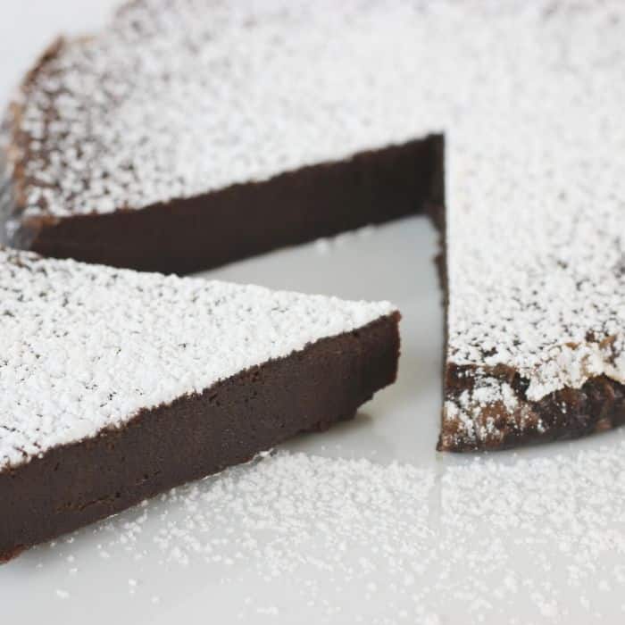 2 ingredient nutella cake