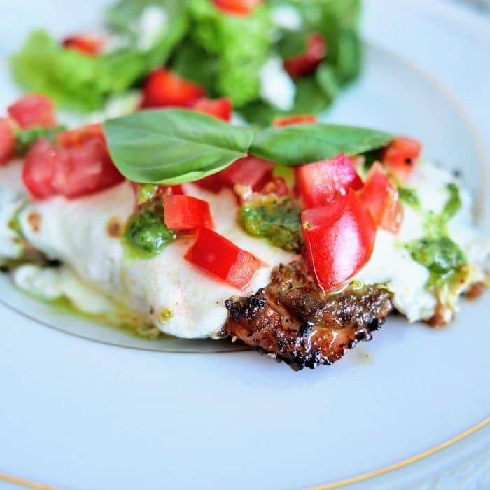 bruschetta chicken on a plate 