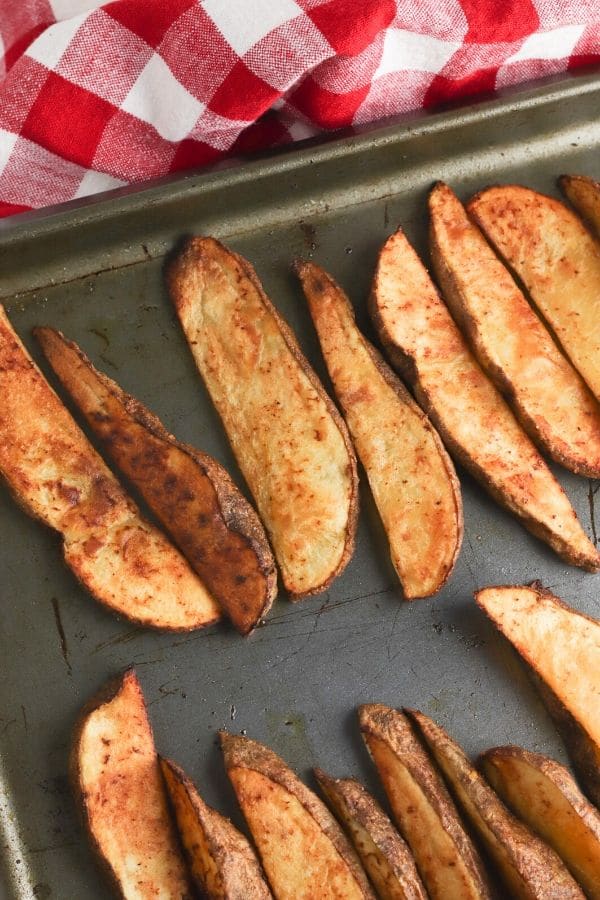 making potato wedges in oven