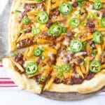 chili cheese fries pizza