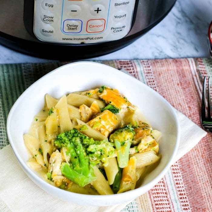 cheesy pressure cooker pasta