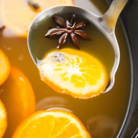 crockpot with mulled cider