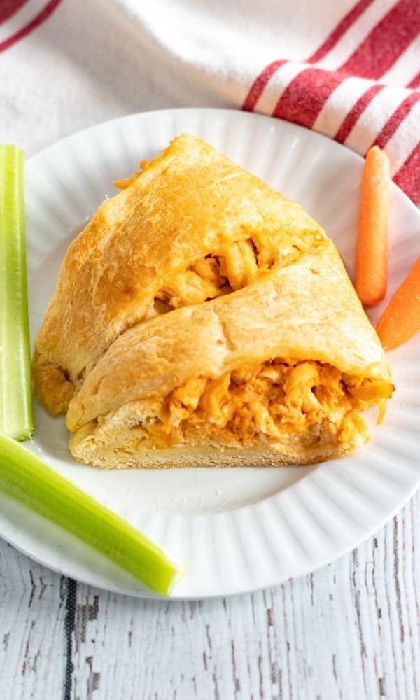 crescent roll with buffalo chicken on plate