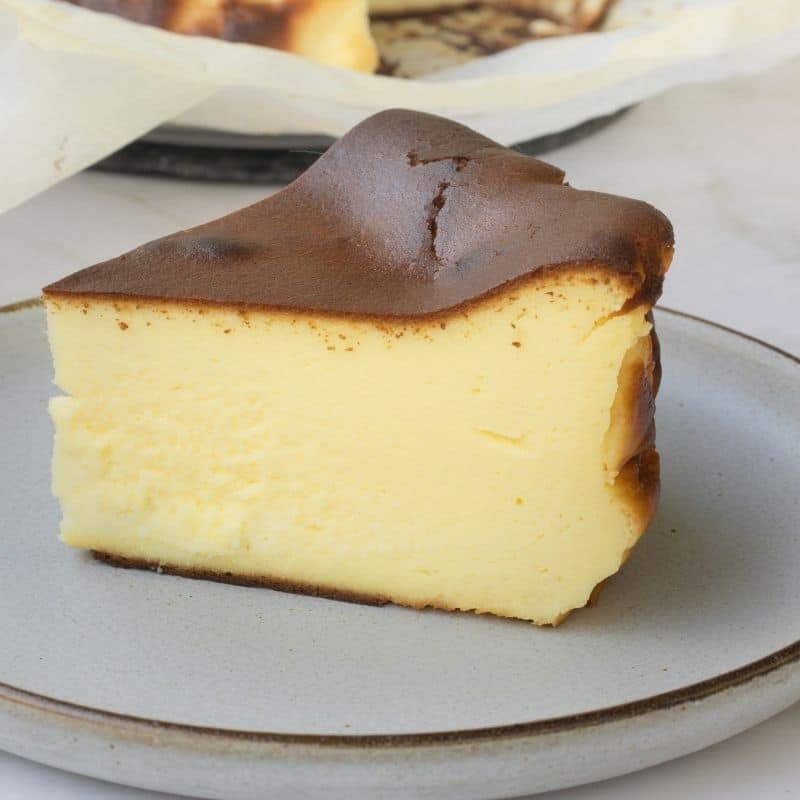 custard cheesecake on plate 