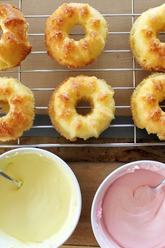 New Day Lemon Mini Bundt Cake, 32033 (23017837)