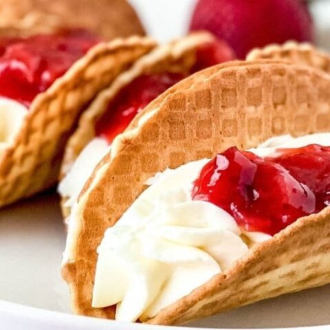 cheesecake tacos on a shell