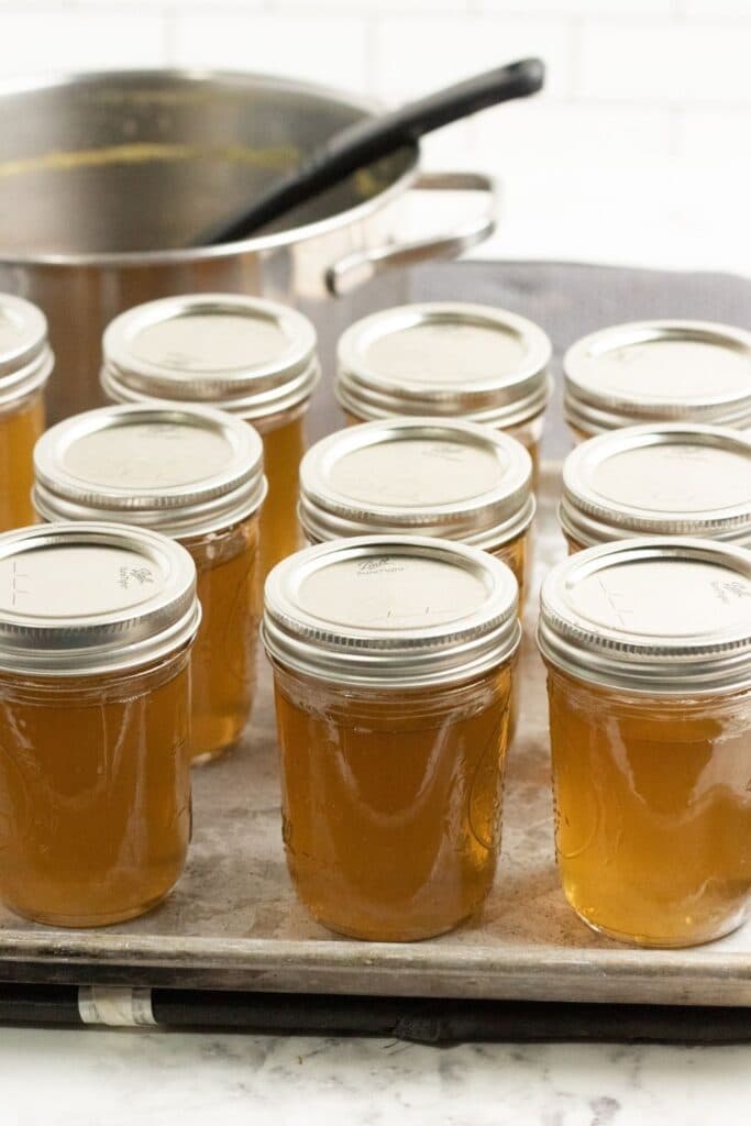 homemade dandelion jelly