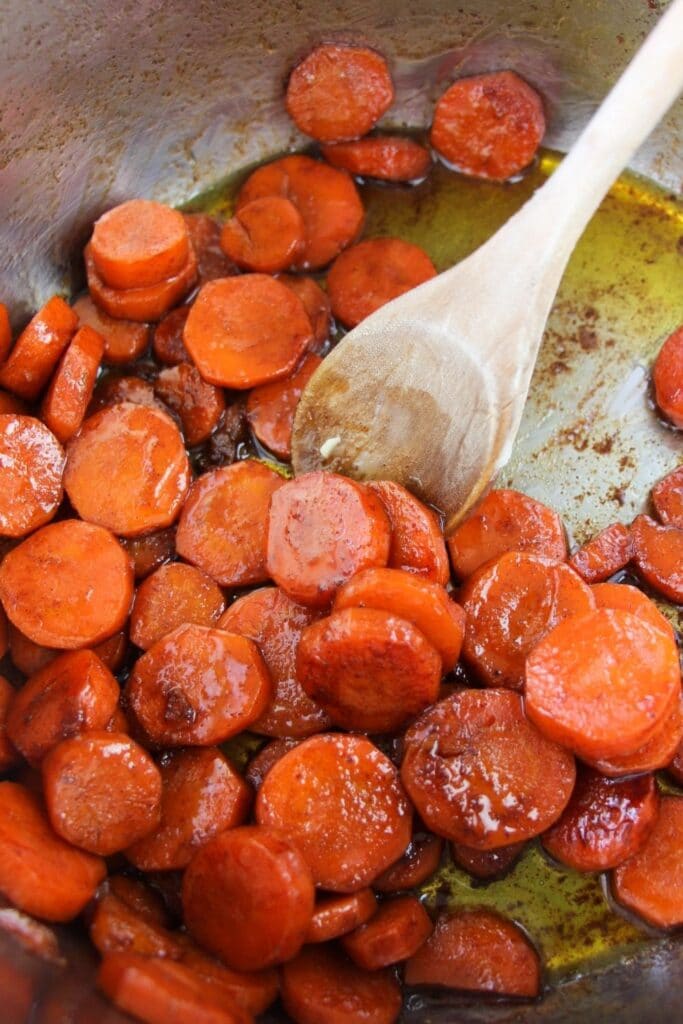 sauteing carrots in pan