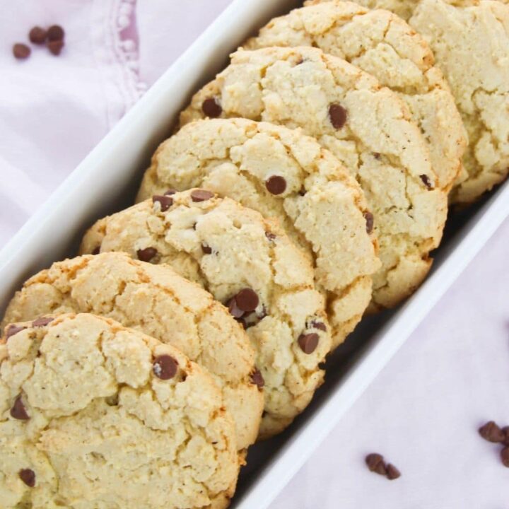 tray of cookies