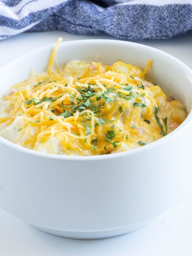 Cheesy Ham Knoephla Soup Story