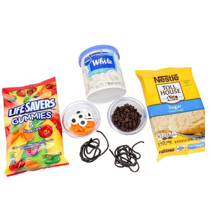 ingredients to make snowman cookies 