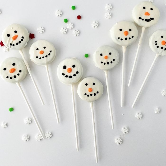 Snowman Christmas Oreo Pops on Sticks 