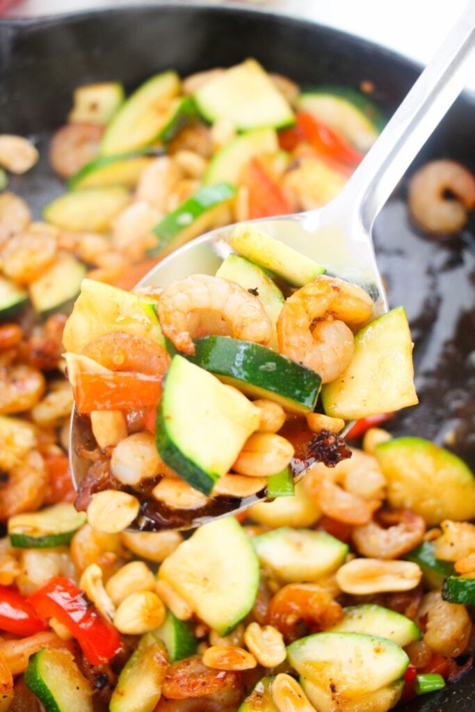 spoon with shrimp kung pao