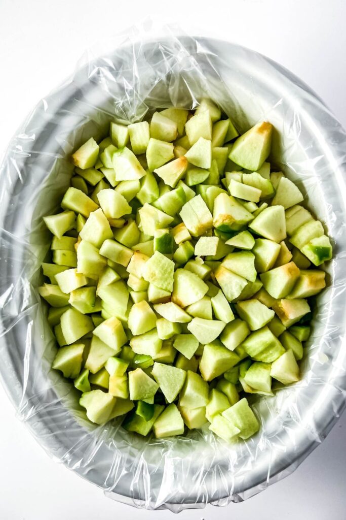 diced apples in a crockpot