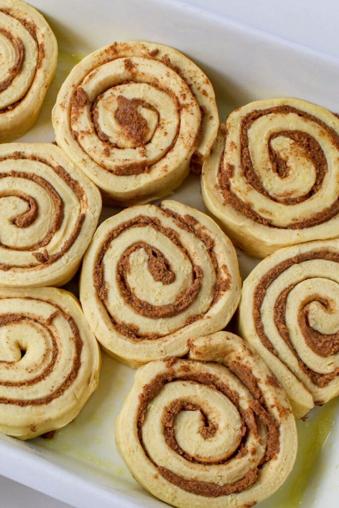 cinnamon rolls in a baking dish 