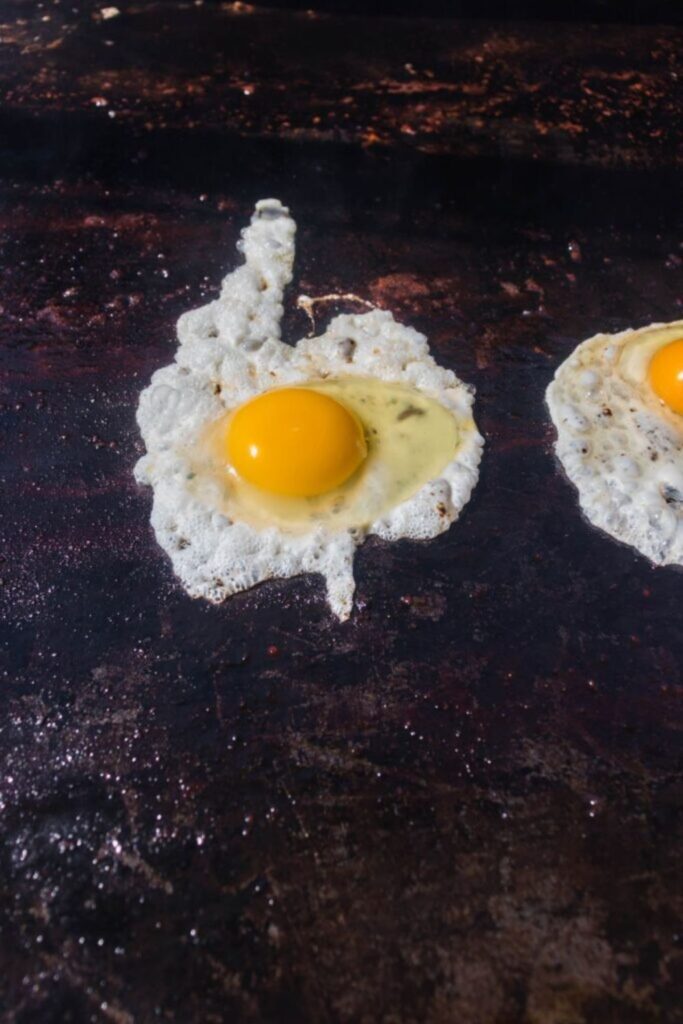 eggs on a blackstone griddle