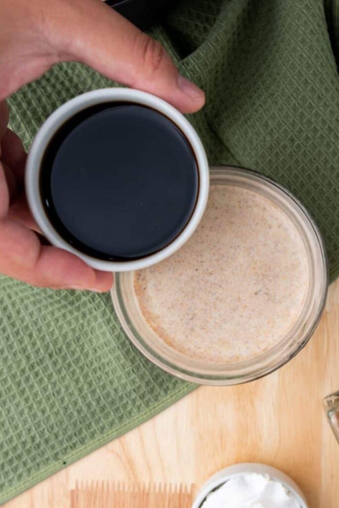 adding espresso to latte
